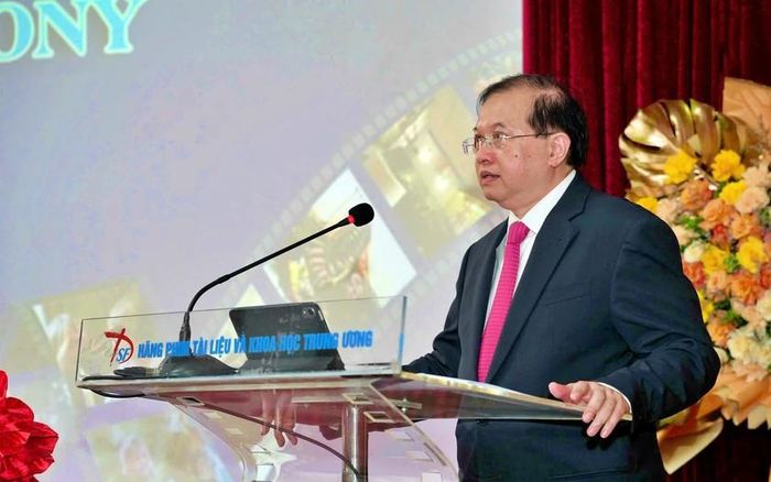 Thứ trưởng Văn hóa, Thể thao và Du lịch Tạ Quang Đông.