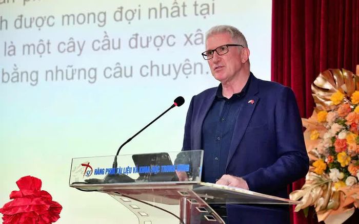 Ông James Shipton, Phó Chủ tịch EUNIC tại Việt Nam, Giám đốc quốc gia Hội đồng Anh tại Việt Nam.