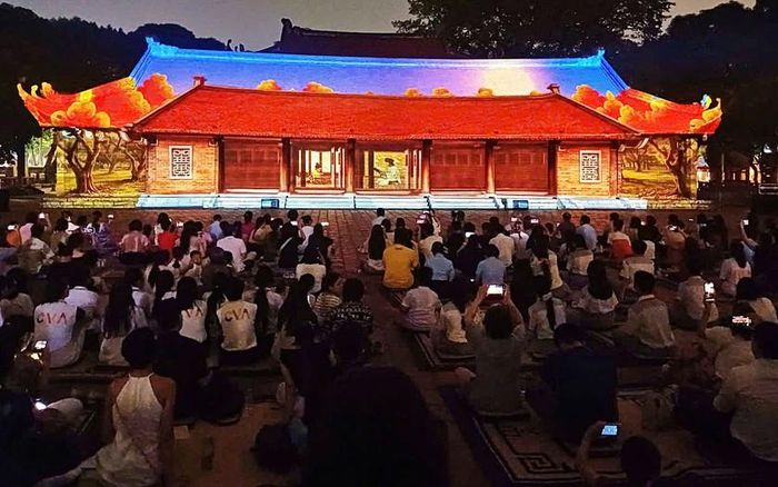 Phim 3D Mapping "Vun đắp hiền tài" chiếu tại Văn Miếu - Quốc Tử Giám.