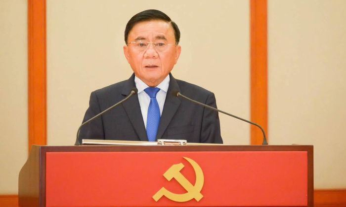Thường trực Ban Bí thư Trần Cẩm Tú phát biểu chỉ đạo và giao nhiệm vụ. 