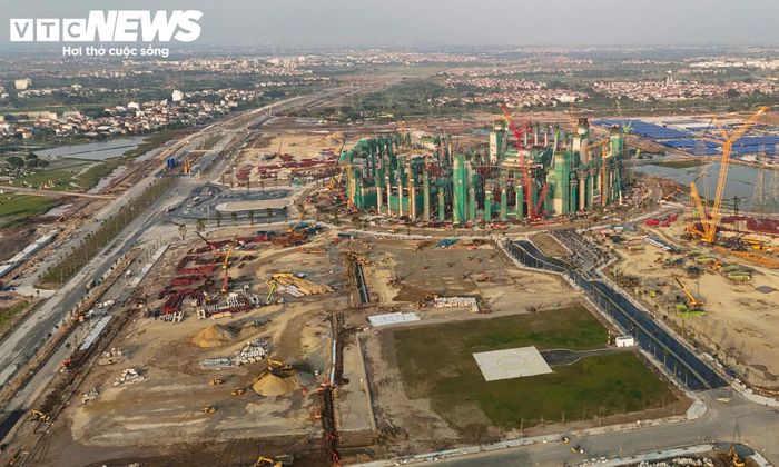 Theo quy hoạch, đây là trục Đông - Tây của khu B, chạy qua khu vực tập trung nhiều công trình thể thao, khu đô thị và trung tâm dịch vụ. Tuyến đường được xác định là trục giao thông chính, kết nối các khu chức năng trong khu đô thị với hệ thống giao thông phía Nam Hà Nội.