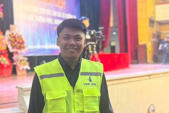Ông Nguyễn Huy Hoàng, đại diện Bộ phận Hỗ trợ thi công Công ty VinCons (Tập đoàn Vingroup) khẳng định nhu cầu tuyển dụng lao động quy mô lớn của công ty. Ảnh: Mai Hoa