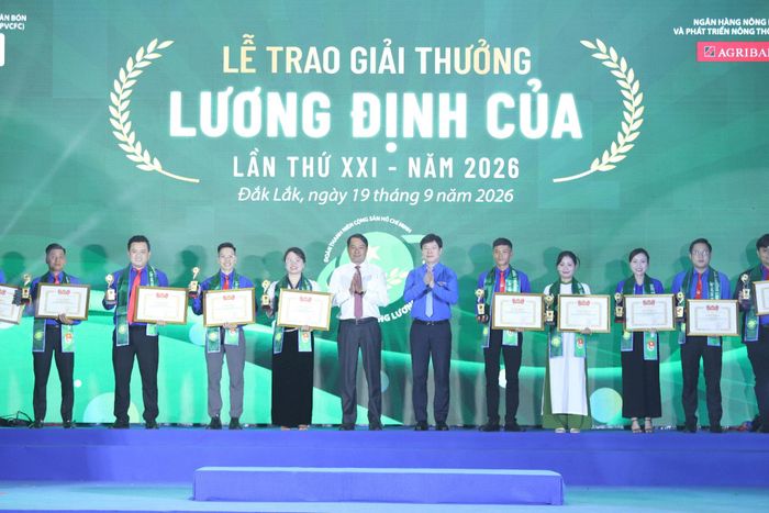Những nhà nông trẻ xuất sắc nhất được lựa chọn từ 31 tỉnh thành với những sáng kiến, sáng tạo. Ảnh: Đăng Hải