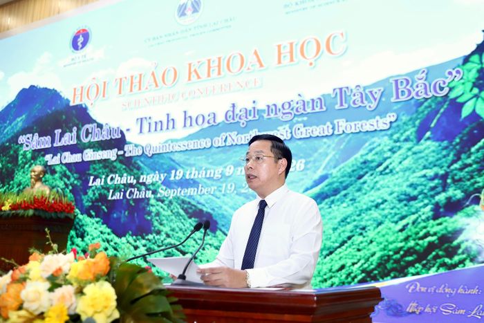 Ông Hà Quang Trung, Chủ tịch UBND tỉnh Lai Châu phát biểu Hội thảo khoa học "Sâm Lai Châu - Tinh hoa đại ngàn Tây Bắc".
