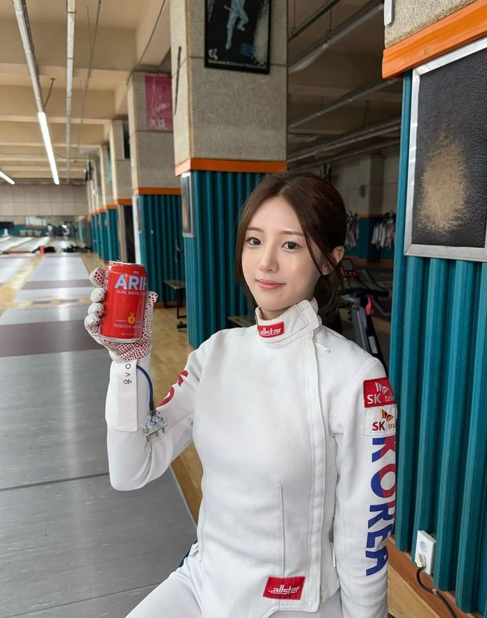 Trong cuộc phỏng vấn với Seoul Economic Daily trước thềm ASIAD Aichi-Nagoya 2026, Yang đặt mục tiêu cùng đội đánh bại Trung Quốc, đối thủ mạnh nhất, để giành chức vô địch nội dung đồng đội. Cô cũng muốn thực hiện động tác ăn mừng hình trái tim, cách ăn mừng chiến thắng đặc trưng của đội kiếm ba cạnh nữ, trước người hâm mộ tại ASIAD.