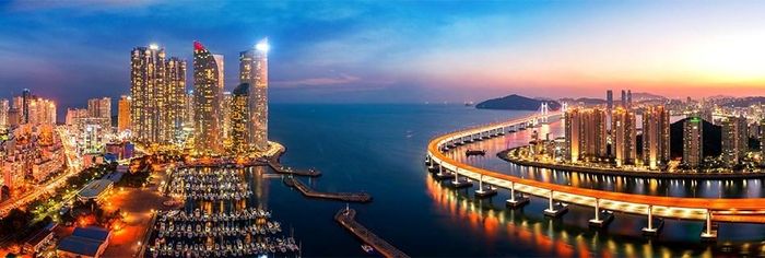 Cảng Busan đã trở thành cảng tàu du lịch đầu tiên của Hàn Quốc hoạt động 24/24 giờ từ đầu năm nay. Ảnh: busan.go.kr