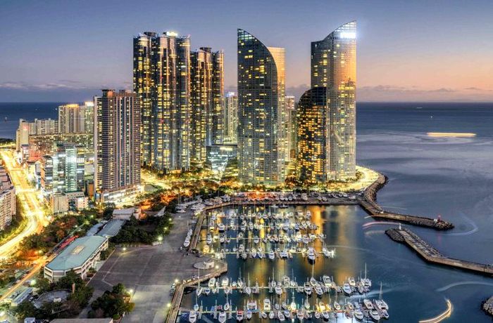 Busan là thành phố lớn thứ hai của Hàn Quốc. Ảnh: korea.net