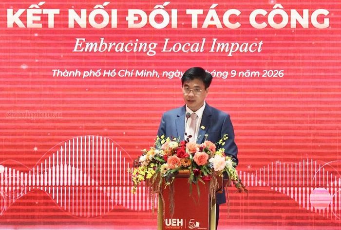 PGS.TS Bùi Quang Hùng, Giám đốc UEH phát biểu tại Hội nghị - Ảnh: chinhphu.vn/Thu Sa