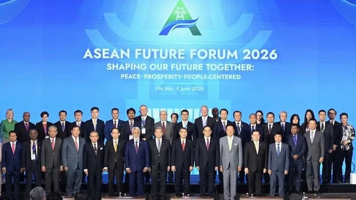 Thủ tướng Lê Minh Hưng cùng các đại biểu chụp ảnh chung tại Diễn đàn Tương lai ASEAN 2026.