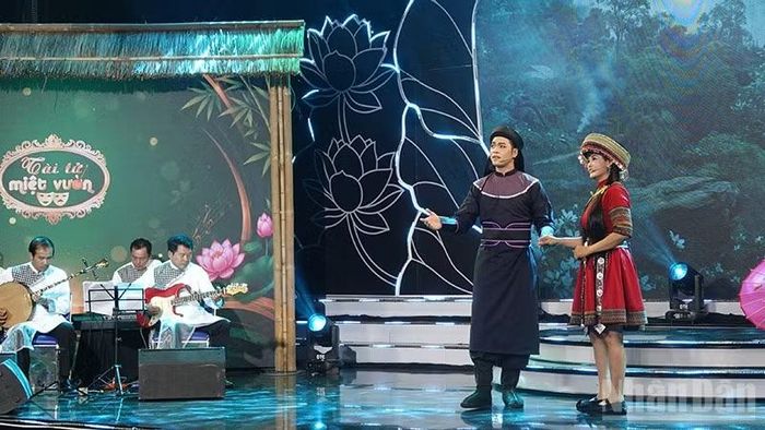 Hai thí sinh Hoàng Huy, Thanh Tuyền tham gia Tài tử miệt vườn mùa 6. (Ảnh: LINH BẢO)