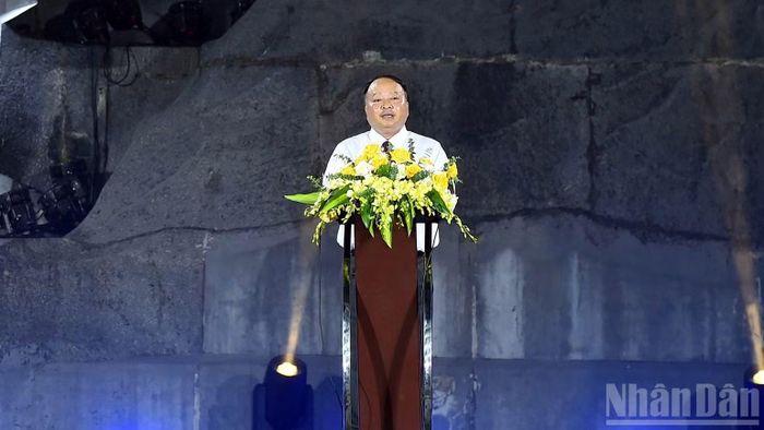 Chủ tịch Ủy ban nhân dân tỉnh Tuyên Quang Phan Huy Ngọc phát biểu tại lễ khai mạc. (Ảnh: ĐỨC THẮNG)