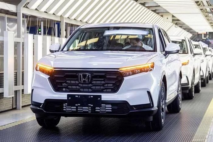 Honda đẩy nhanh tiến độ sản xuất CR-V hybrid thế hệ mới.