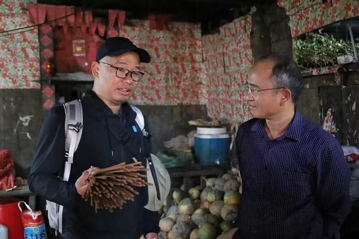 Hương thắp Lũng Phìn là một phần văn hóa của người dân