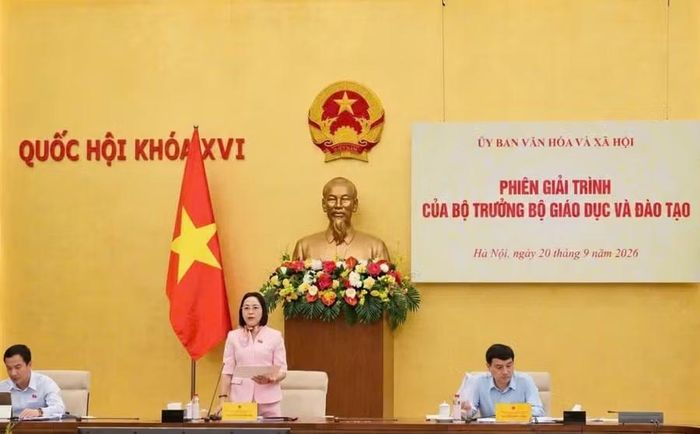 Phó Chủ tịch Quốc hội Nguyễn Thị Thanh chủ trì phiên giải trình.