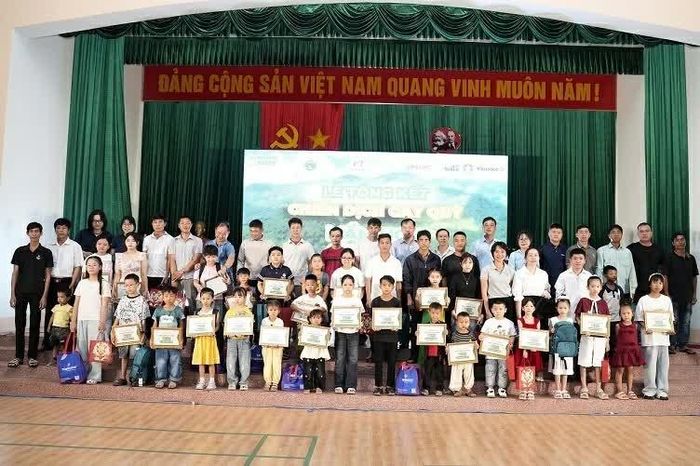 “Mầm non của Rừng” 2026 còn mang đến cho các em nhỏ một đêm hội Trung thu đáng nhớ với những hoạt động vui chơi, múa lân và phá cỗ. (Nguồn: WildAct)