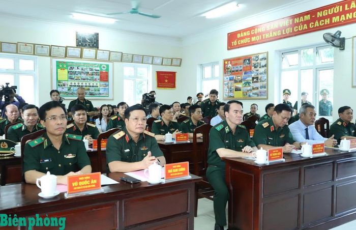 Các đại biểu dự chương trình. Ảnh: Ngọc Lâm