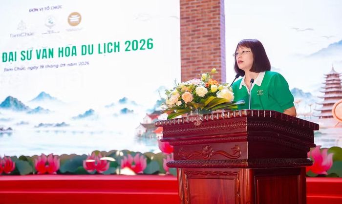 Bà Nguyễn Thị Hoa Mai, Phó Cục trưởng Cục Du lịch quốc gia Việt Nam phát biểu tại sự kiện. Ảnh: Báo Ninh Bình
