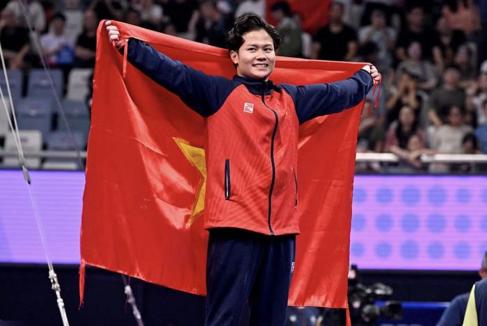 Nguyễn Văn Khánh Phong là Á quân Asiad 19.