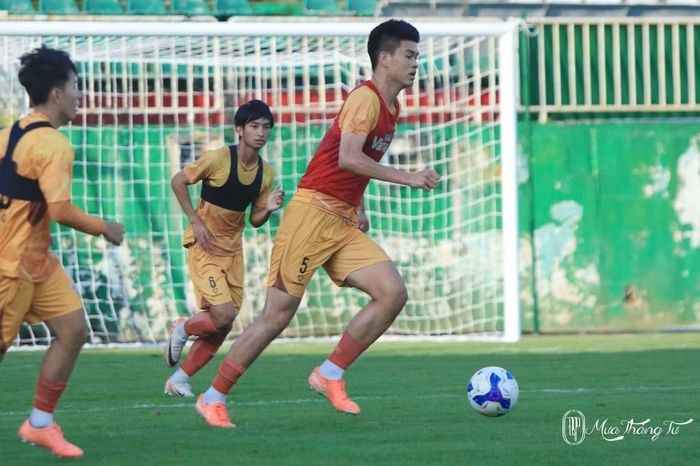 Transfermarkt định giá Quang Kiệt ở mức 150.000 euro, tương đương hơn 4,6 tỷ đồng. Ở tuổi 19, anh được kỳ vọng tăng thêm lựa chọn cho hàng phòng ngự CLB Công an TPHCM tại V.League, Cúp Quốc gia và Giải vô địch các CLB Đông Nam Á.