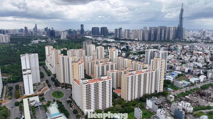 Tương tự, Khu tái định cư Bình Khánh (phường An Khánh, TPHCM) cũng có hàng ngàn căn hộ đang bỏ hoang.