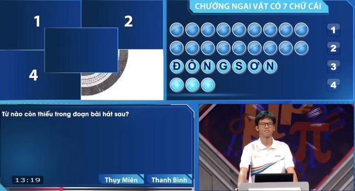 Thanh Bình nhấn chuông sớm nhất để giải ẩn số chướng ngại vật.