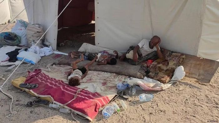 Liên Hợp Quốc cho biết giao tranh tại Yemen đã khiến ít nhất 125.000 người phải sơ tán kể từ đầu tháng 9/2026. Ảnh: Reuters.