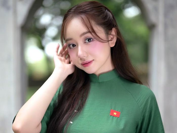 Trương Ngọc Ánh (SN 2003), nhà sáng tạo nội dung Công ty CP dịch vụ quảng cáo và truyền thông Schannel