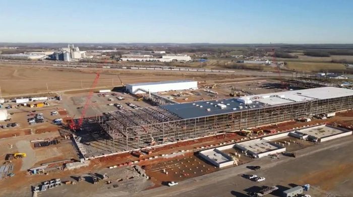 Nhà máy tái chế pin Apex 1 của Ascend Elements tại Hopkinsville, Kentucky - dự án được kỳ vọng tạo ra 400 việc làm, đến nay mới hoàn thành khoảng 65% và đã nằm im từ năm 2024. Ảnh: Ascen Elements