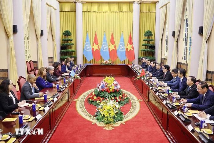 Chủ tịch nước Lương Cường hội đàm với Tổng Thư ký Liên hợp quốc António Guterres (10/2025). (Ảnh: Lâm Khánh/TTXVN)