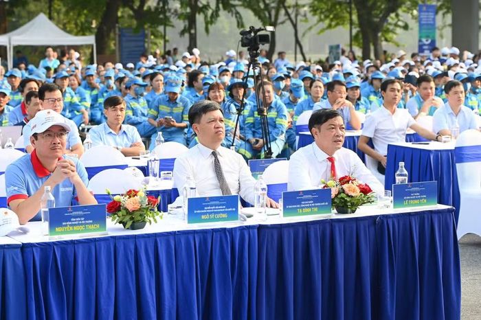  Các đại biểu tham dự Lễ phát động quốc gia hưởng ứng Chiến dịch Làm cho thế giới sạch hơn năm 2026. (Ảnh: Tùng Đinh.) 