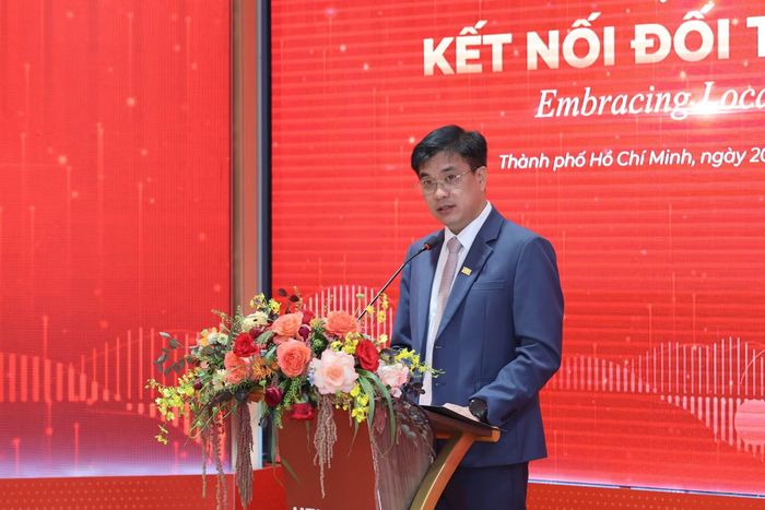 PGS.TS Bùi Quang Hùng, Bí thư Đảng ủy, Giám đốc UEH phát biểu.