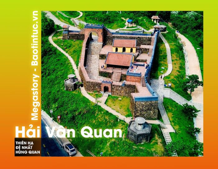 Hệ thống tường thành, ụ súng được trùng tu, gia cố kiên cố, tái hiện lại hình ảnh một pháo đài quân sự vững chãi của triều Nguyễn.