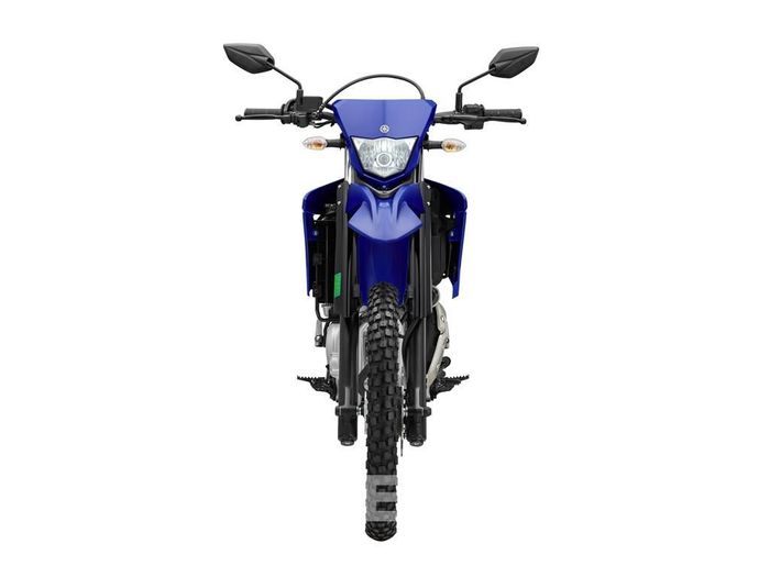 Yamaha WR155R mang thiết kế Enduro đặc trưng – cao ráo và khỏe khoắn, tạo nên diện mạo thể thao, nổi bật và khác biệt trên đường phố.
