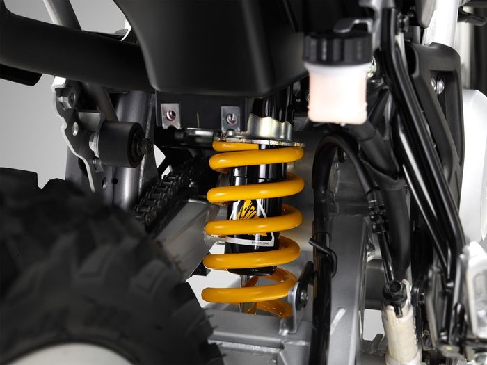 Một số trang bị trên Yamaha WR155R. Ảnh: YMVN