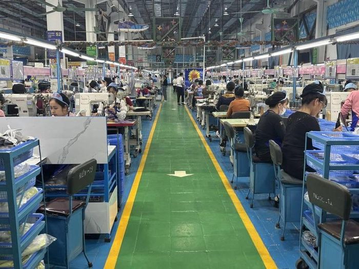 Phòng vệ thương mại gắn với sức mạnh sản xuất