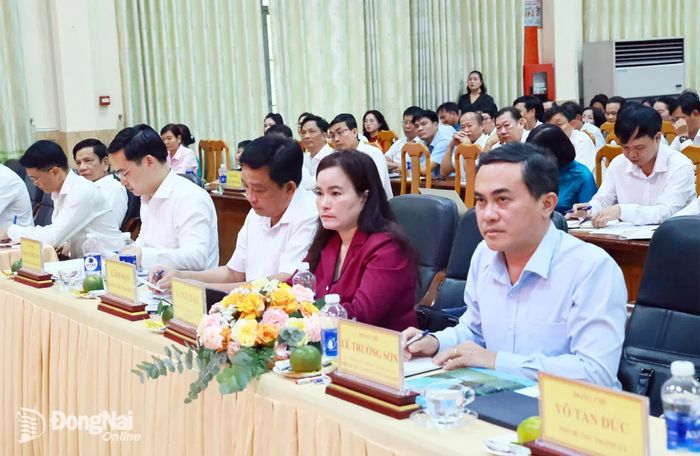 Các đại biểu dự hội nghị. Ảnh: Công Nghĩa