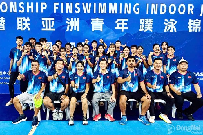 Các thành viên Đội tuyển lặn trẻ Việt Nam tại Giải Lặn vô địch trẻ châu Á 2026. Ảnh: ĐVCC