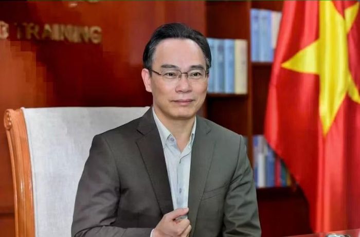 Ông Hoàng Minh Sơn - Bộ trưởng Bộ GD&ĐT. Ảnh: VP/Dân Việt