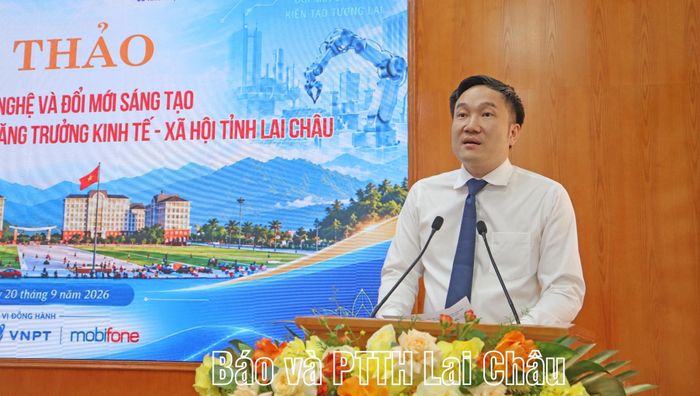 Đồng chí Nguyễn Tuấn Anh - Phó Bí thư Thường trực Tỉnh ủy phát biểu chỉ đạo hội thảo.