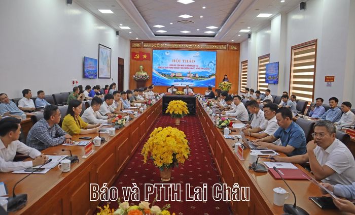 Quang cảnh hội thảo.