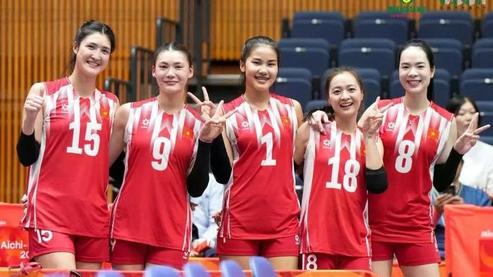 Đội tuyển bóng chuyền nữ Việt Nam vào tứ kết với ngôi nhì bảng. Ảnh VFV