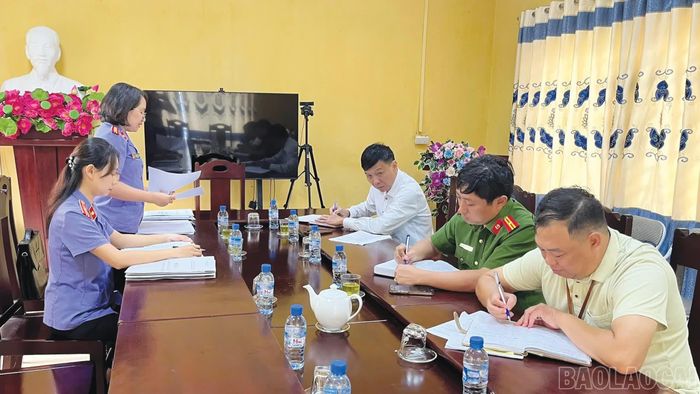 Tăng cường phối hợp giữa các cơ quan liên quan trong tiếp nhận, phân loại, xác minh và giải quyết nguồn tin về tội phạm.
