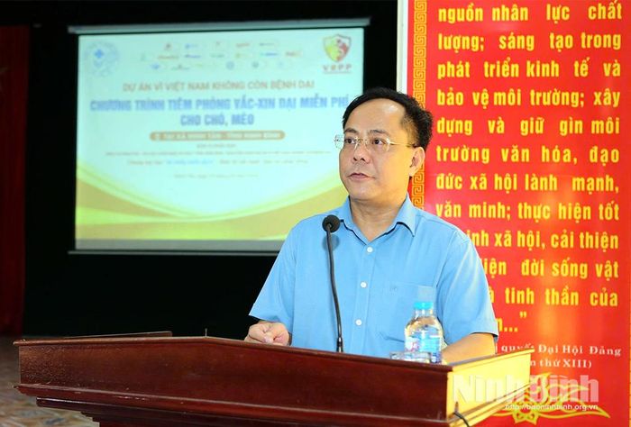 Đồng chí Nguyễn Sinh Tiến, Phó Giám đốc Sở Nông nghiệp và Môi trường phát biểu tại Chương trình.