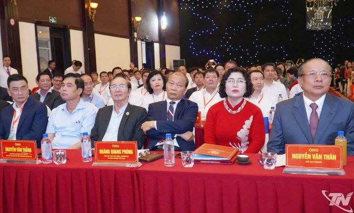 Đại biểu dự Đại hội.