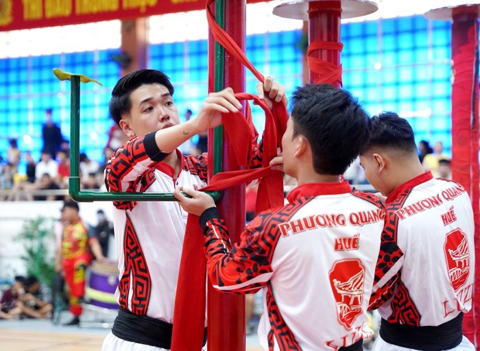 Mai hoa thung là phần thi đòi hỏi mọi công tác chuẩn bị phải thật sự chu đáo.