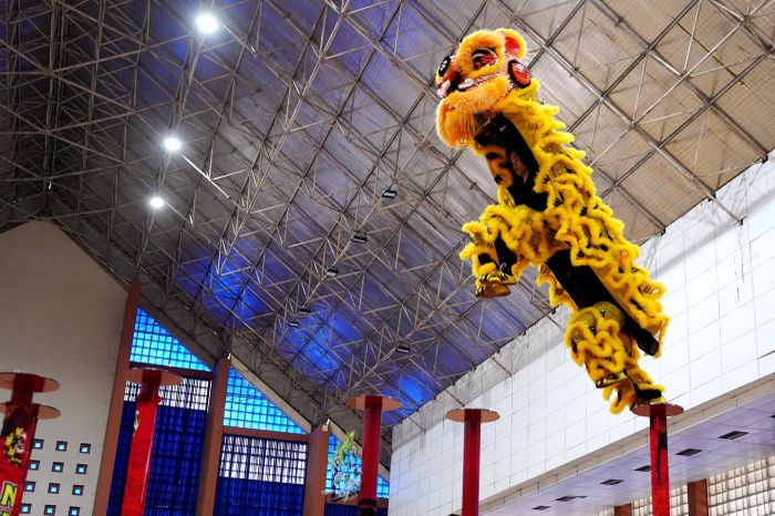 Tuy nhiên, họ vẫn quyết tâm hoàn thành phần thi của mình và tiếp tục trình diễn những động tác khó.