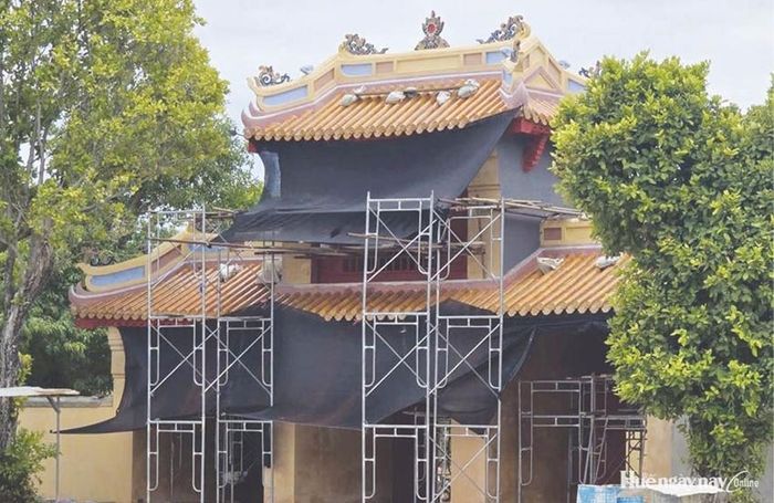 Diên Hy Môn đang dần hoàn thiện.