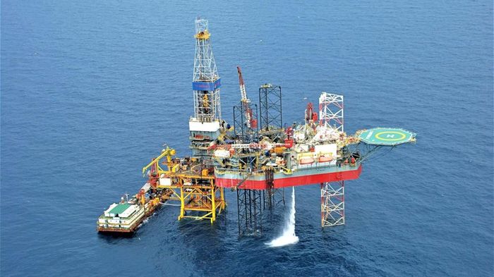 Luật Dầu khí (sửa đổi) tập trung vào 5 nhóm điều chỉnh lớn, nhằm tháo gỡ các điểm nghẽn, khơi thông nguồn lực, đẩy nhanh phát triển dự án, tạo hành lang pháp lý cho các mô hình hoạt động mới, từ đó mở rộng dư địa tăng trưởng cho ngành dầu khí.