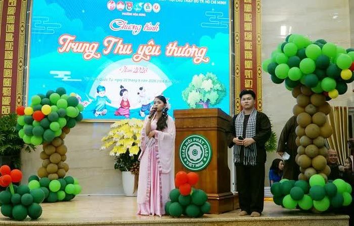 Chú Cuội chị Hằng