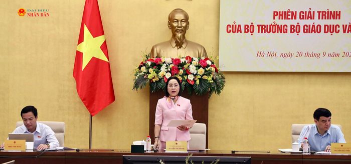 Phó Chủ tịch Quốc hội Nguyễn Thị Thanh phát biểu tại phiên giải trình